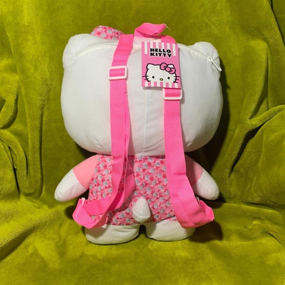 firm price NWT Hello Kitty Plush Backpack pink and white - Picture 3 of 6